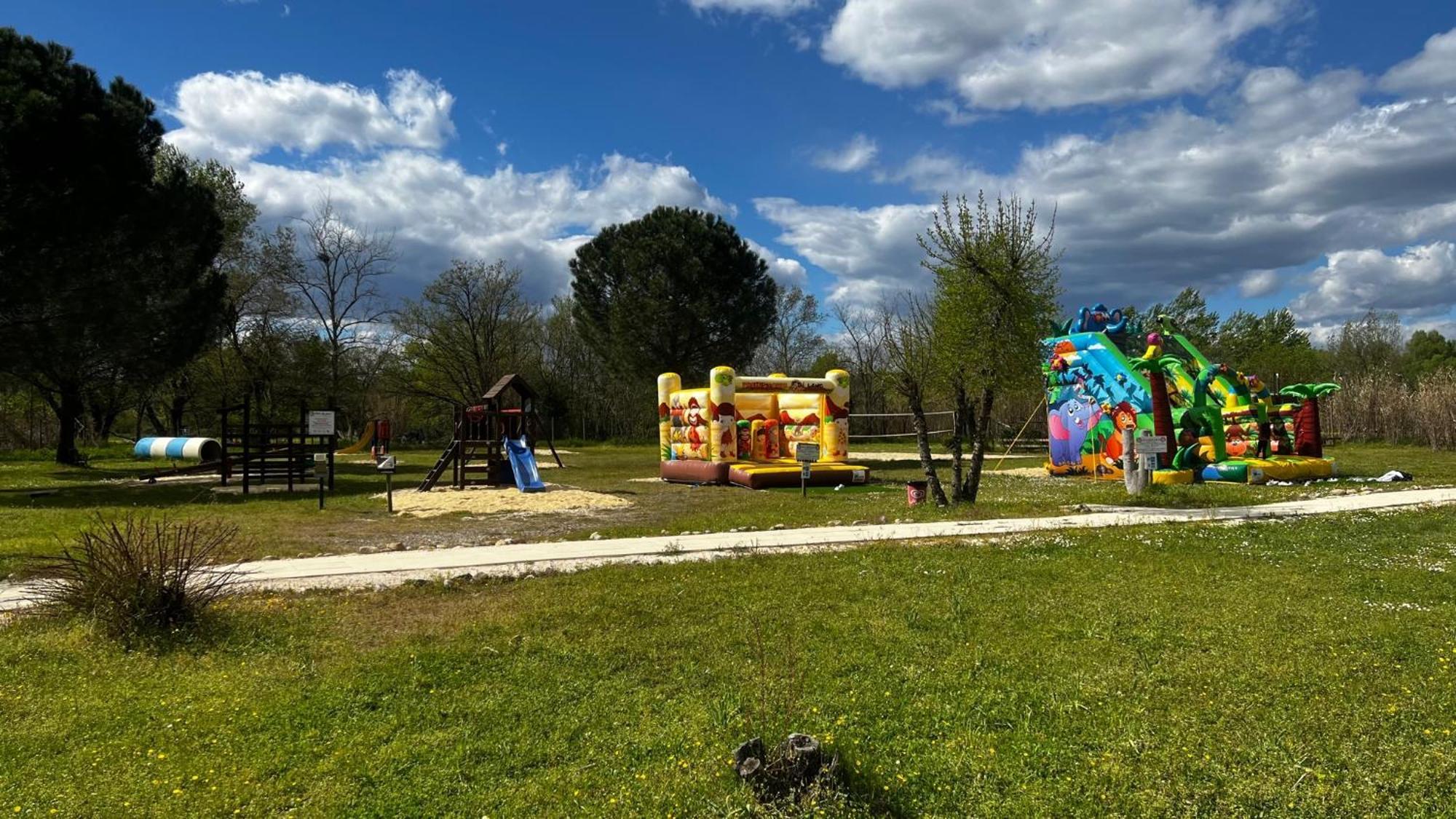 Camping Le Fief D'Anduze Εξωτερικό φωτογραφία