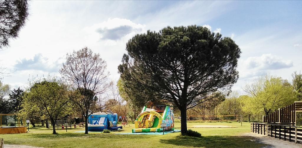 Camping Le Fief D'Anduze Εξωτερικό φωτογραφία